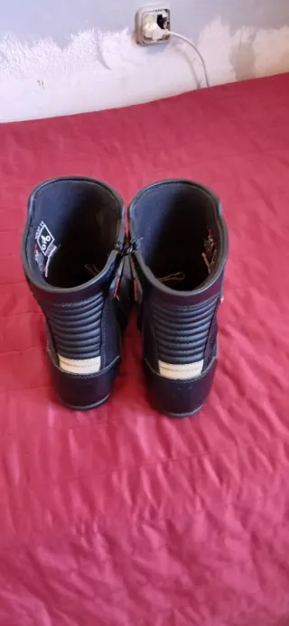 Botas Moto Curve Magnes WP Negras Talla 45