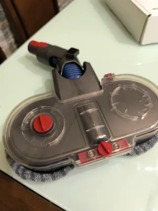 Fregadora y aspirador Dyson multiusos