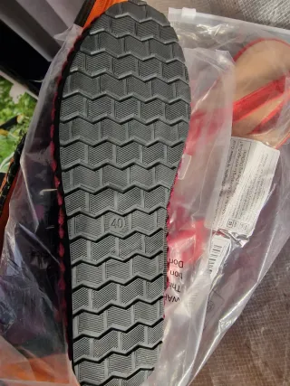 Zapatos Morados Talla 40