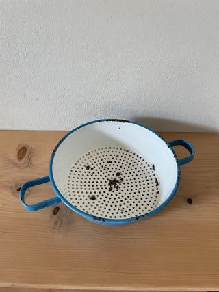 Scolapasta vintage azzurro metallo smaltato