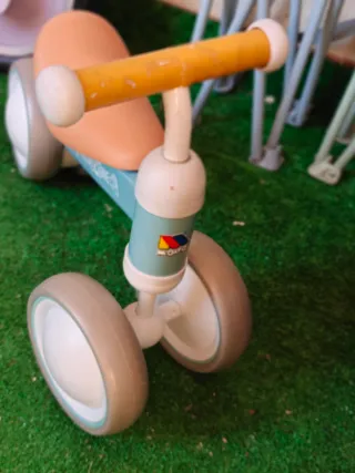 Triciclo para bebés