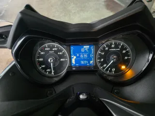 Yamaha X-Max 300 Tech Max