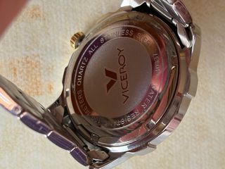 Reloj Viceroy Plateado y Dorado