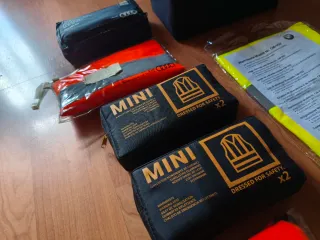 Kit emergencia Mini BMW Audi VW  y chalecos