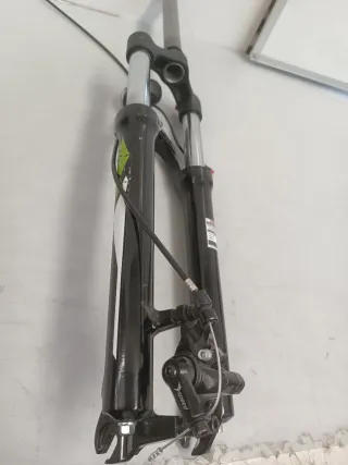 Horquilla de bicicleta P28Y2655