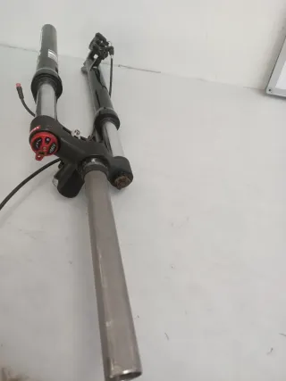 Horquilla de bicicleta P28Y2655