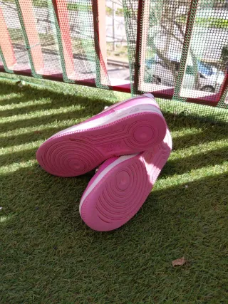 Nike Air Force 1 rosas y blancas Unisex.Originales