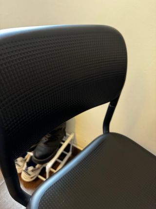 Silla giratoria Ikea negra