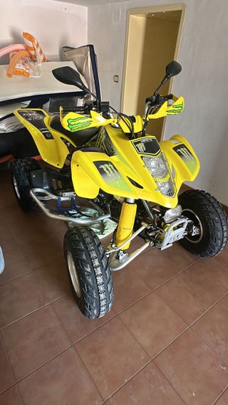 Quad Suzuki LTZ 400 Amarillo