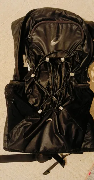 Mochila trail ligera Asics unisex