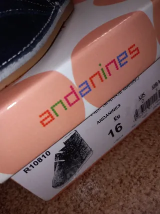 Zapatos de bebé de ante azul marino