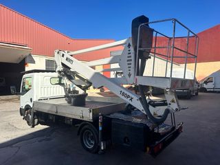 Camión cesta articulado 18 metros