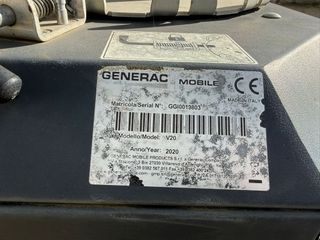 GENERADOR CON TORRE DE ILUMINACIÓN