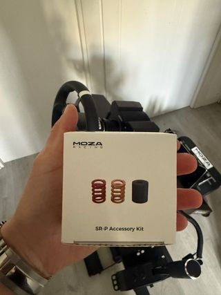 Cockpit Moza R9 Completo