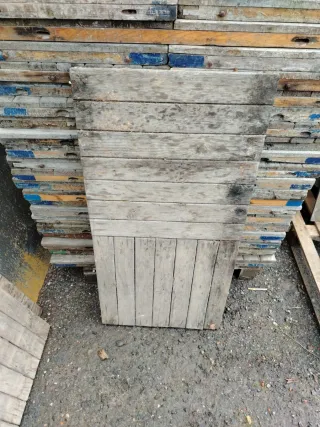 Tarimas de madera maciza para jardín