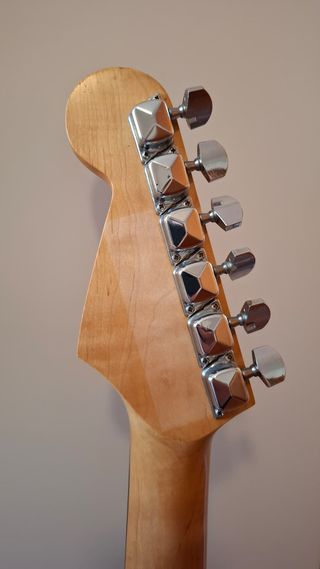 Guitarra Legend by Aria LST-05 1996 Stratocaster