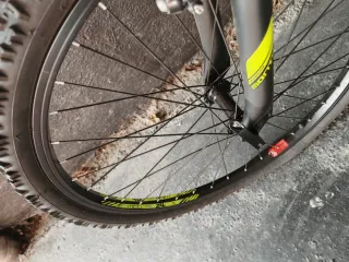 Bicicleta Monty KY5 un solo uso