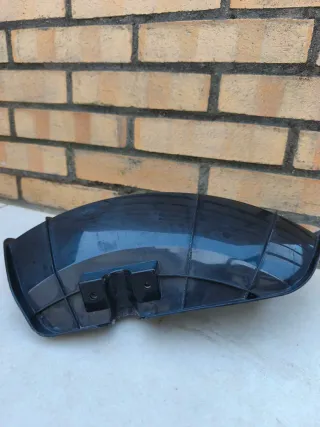 Protector cuchilla desbrozadora negro