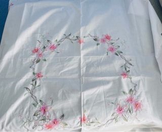 Mantel Vintage Bordado Flores Rosas