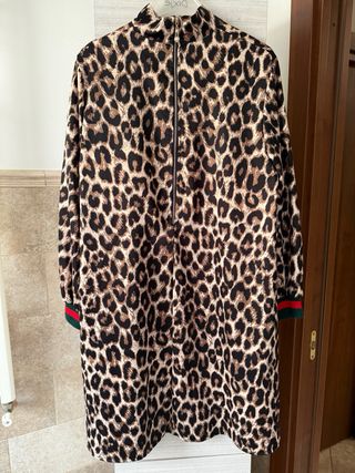 Vestito leopardato mezzocollo