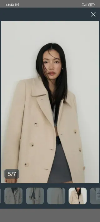 Abrigo Stradivarius con etiqueta. Talla L