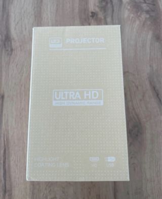 Proyector LED Ultra HD Beige