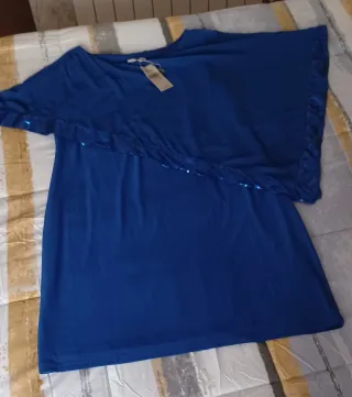 Vestido fiesta capa lentejuelas azul