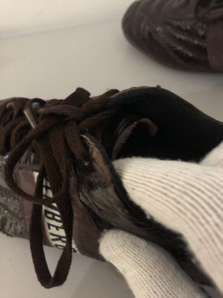 Bikkembergs Piel Charol Vintage Marrón