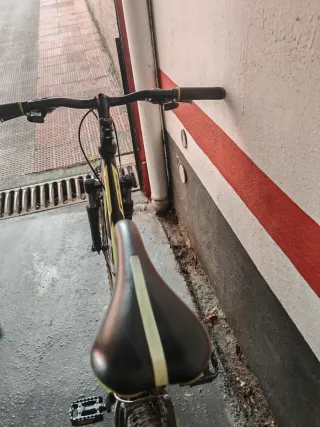 Bicicleta BH Montaña Negra y Amarilla