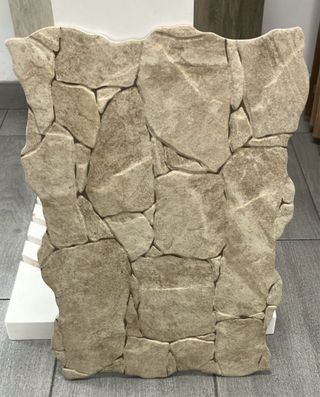 Azulejo porcelanico imitación piedra 32x48cm com.
