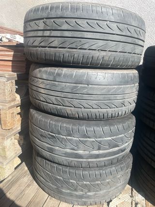 Neumáticos de coche