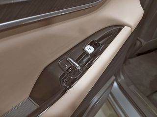 Ebro S900 PHEV 1.5 TGDI 3DHT 4X4 Luxury