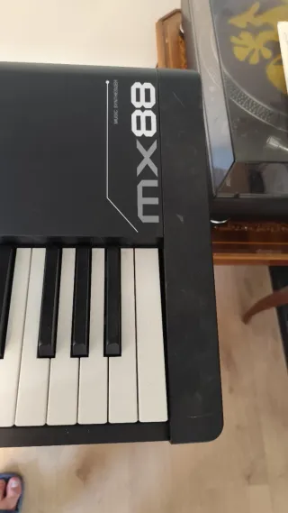 Piano Sintetizador Yamaha MX88
