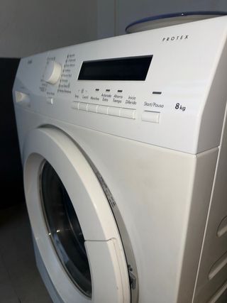 Lavadora AEG Protex 8kg