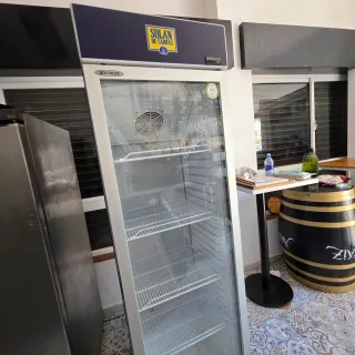 Nevera de hostelería