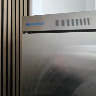 Nevera de hostelería