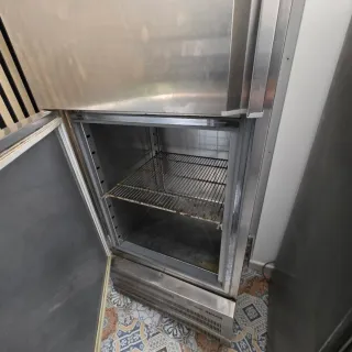 Nevera de hostelería