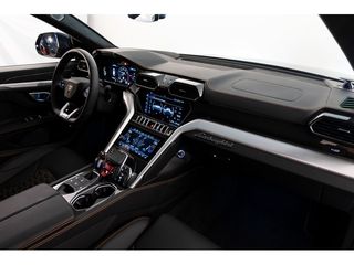 Lamborghini Urus 4.0 V8 S 490 kW (666 CV)