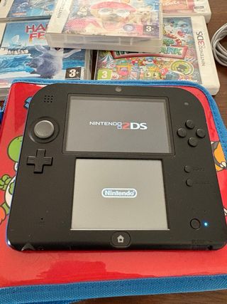 Pack 2DS Negro Nintendo + 6 Juegos