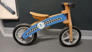 Bicicleta de equilibrio madera