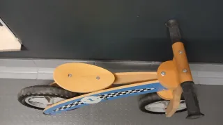 Bicicleta de equilibrio madera