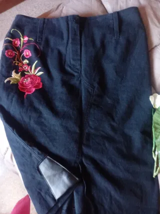 Falda Roberto Verino Talla 40 Bordada