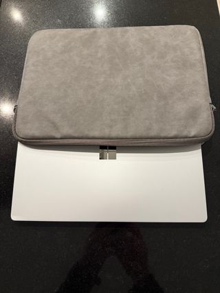 Microsoft Surface Laptop 2 Gris + bolsa laptop