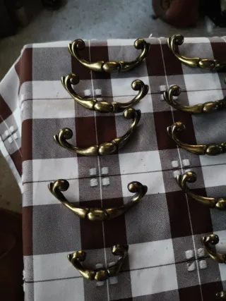 Lote 20 Tiradores Antiguos Metal Dorado