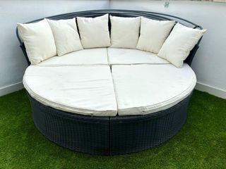 Divano rotondo da esterno beige e nero