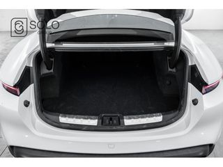 Porsche Taycan Turbo S 560 kW (761 CV)