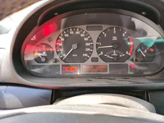 BMW 320 e46 2002