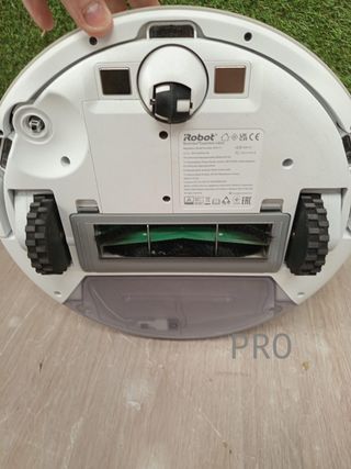 Roomba Combo Essential, Robot Aspirador y friegasuelos