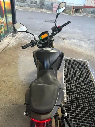 Preciosa Moto Naked Negra. Keeway RFK125.Negociabl