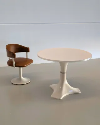 Mesa Spaceage Años 60